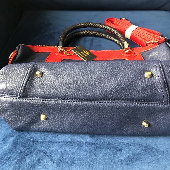 NWT Amrita Singh Navy and Red Shoulder Bag - Picture 6 of 8